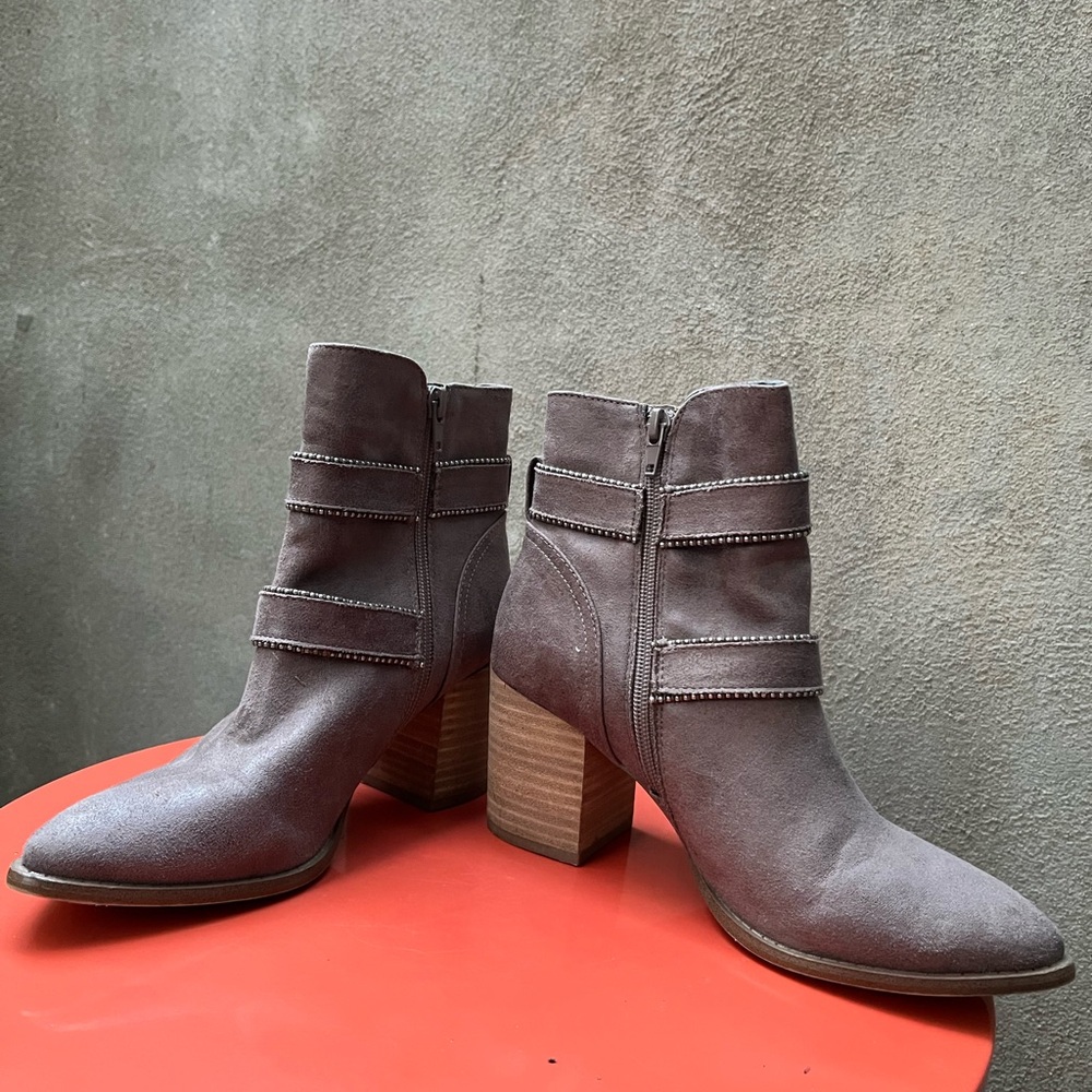 Report Taupe Ankle Booties